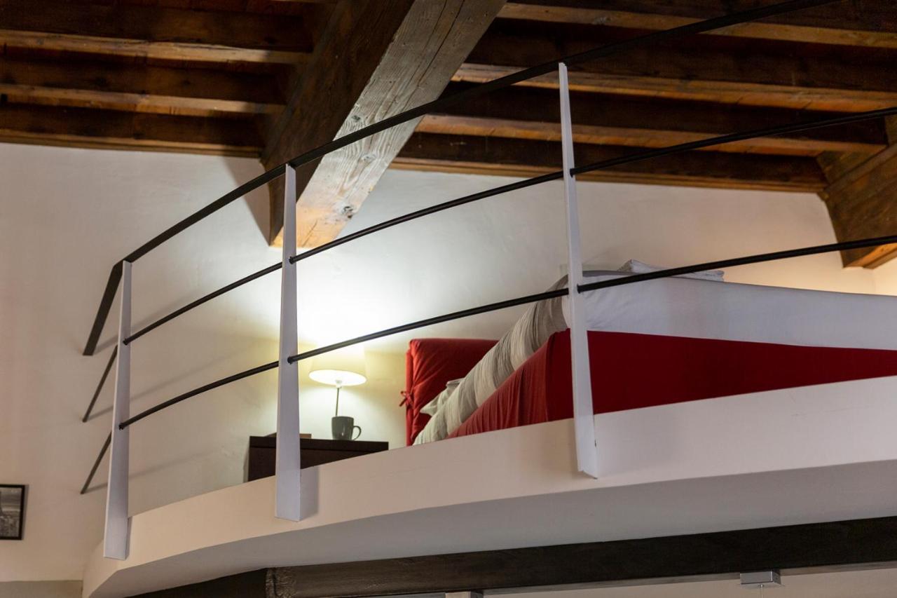 Guelfi Loft In A Historic Palace Florens Exteriör bild